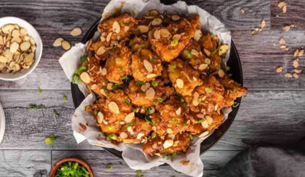 Almond Chicken served at Hop Tung