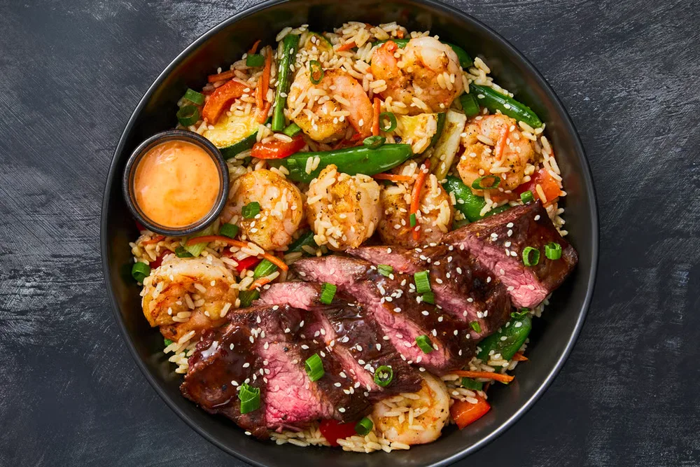 Beef and Shrimp Rice Plate served at Hop Tung
