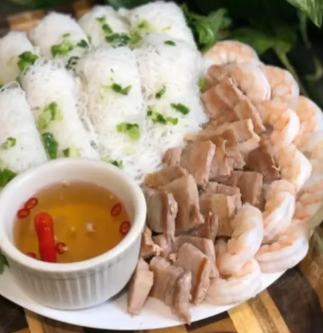 Grilled Pork and Shrimp Banh Hoi served at Hop Tung