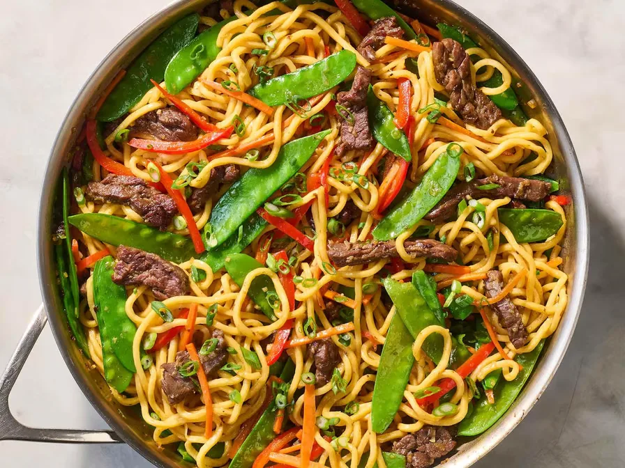Lo Mein Beef served at Hop Tung