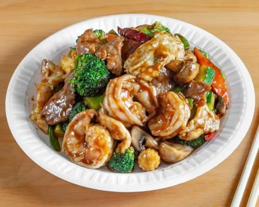 Mongolian Triple Entree served at Hop Tung